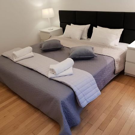 Aparthotel Old City Krakow Bagian luar foto