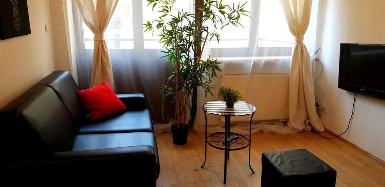 Aparthotel Old City Krakow Bagian luar foto
